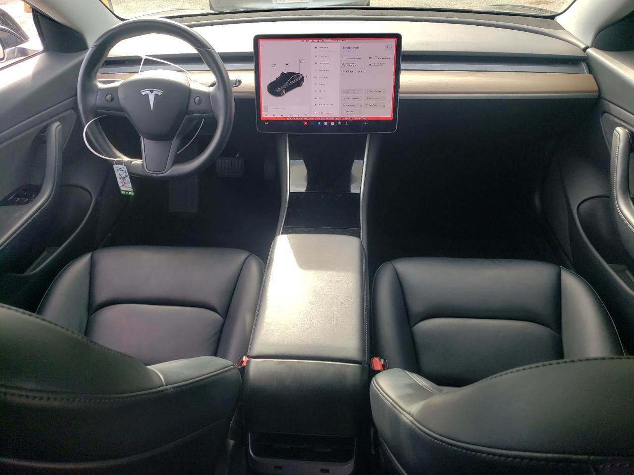 Tesla Model 3 Image 9