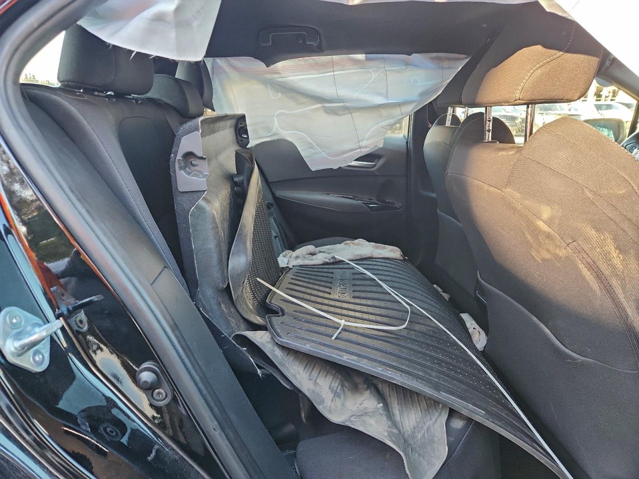 Toyota Corolla Se Image 5