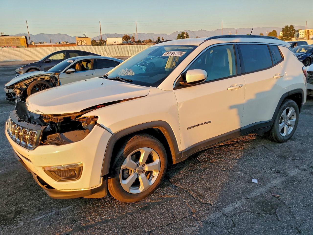 Jeep Compass Latitude Image 1