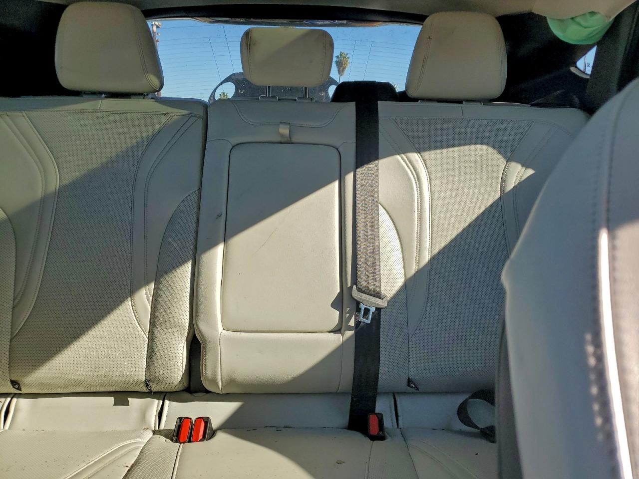 Ford Mustang Premium Image 7