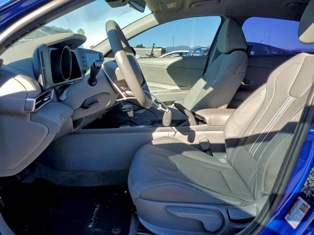 Hyundai ELANTRA Sel Image 11