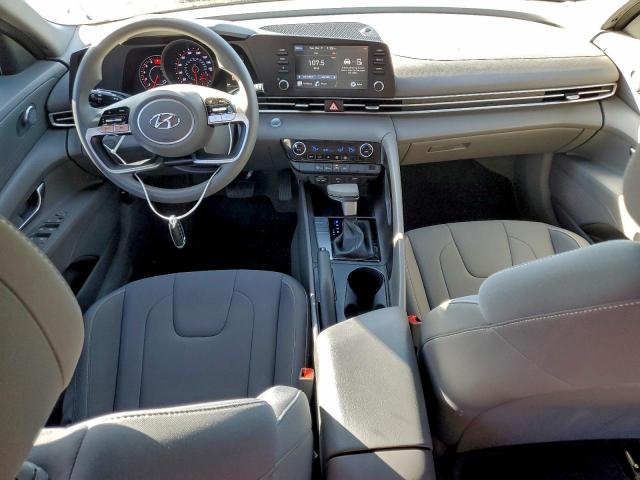 Hyundai ELANTRA Sel Image 13