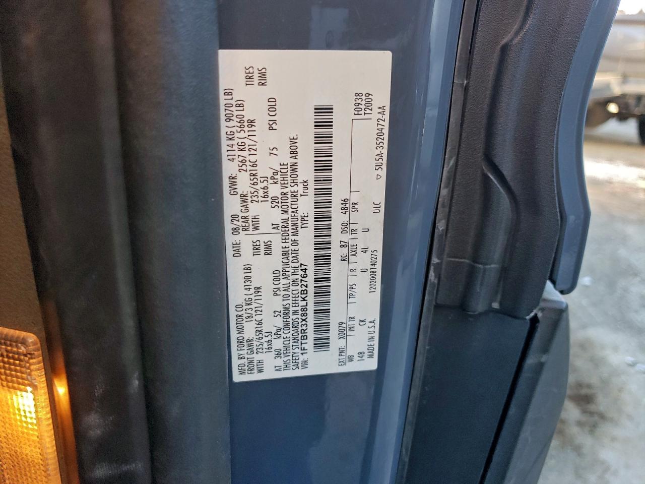 Ford Transit T-250 Image 10