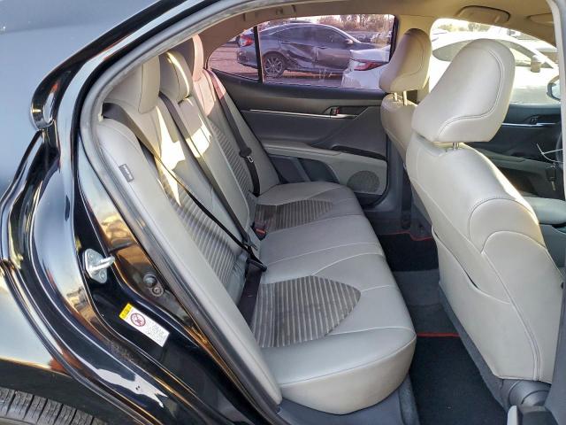 Toyota Camry L Image 5