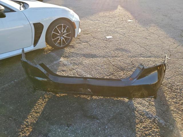 Toyota Camry L Image 12