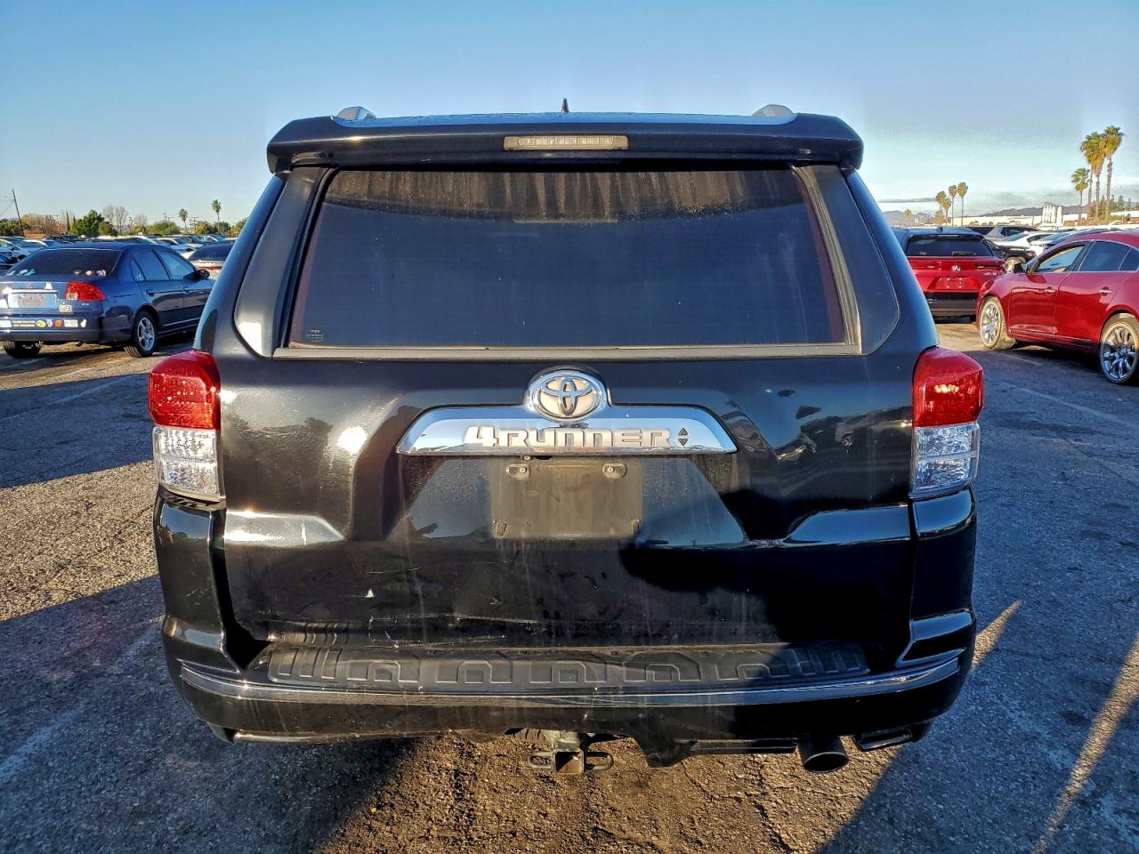 Toyota 4Runner Sr5 Image 9