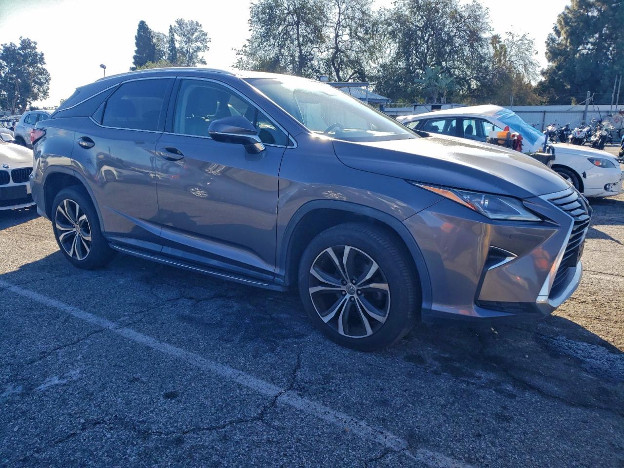 Lexus RX 350 Base Image 8