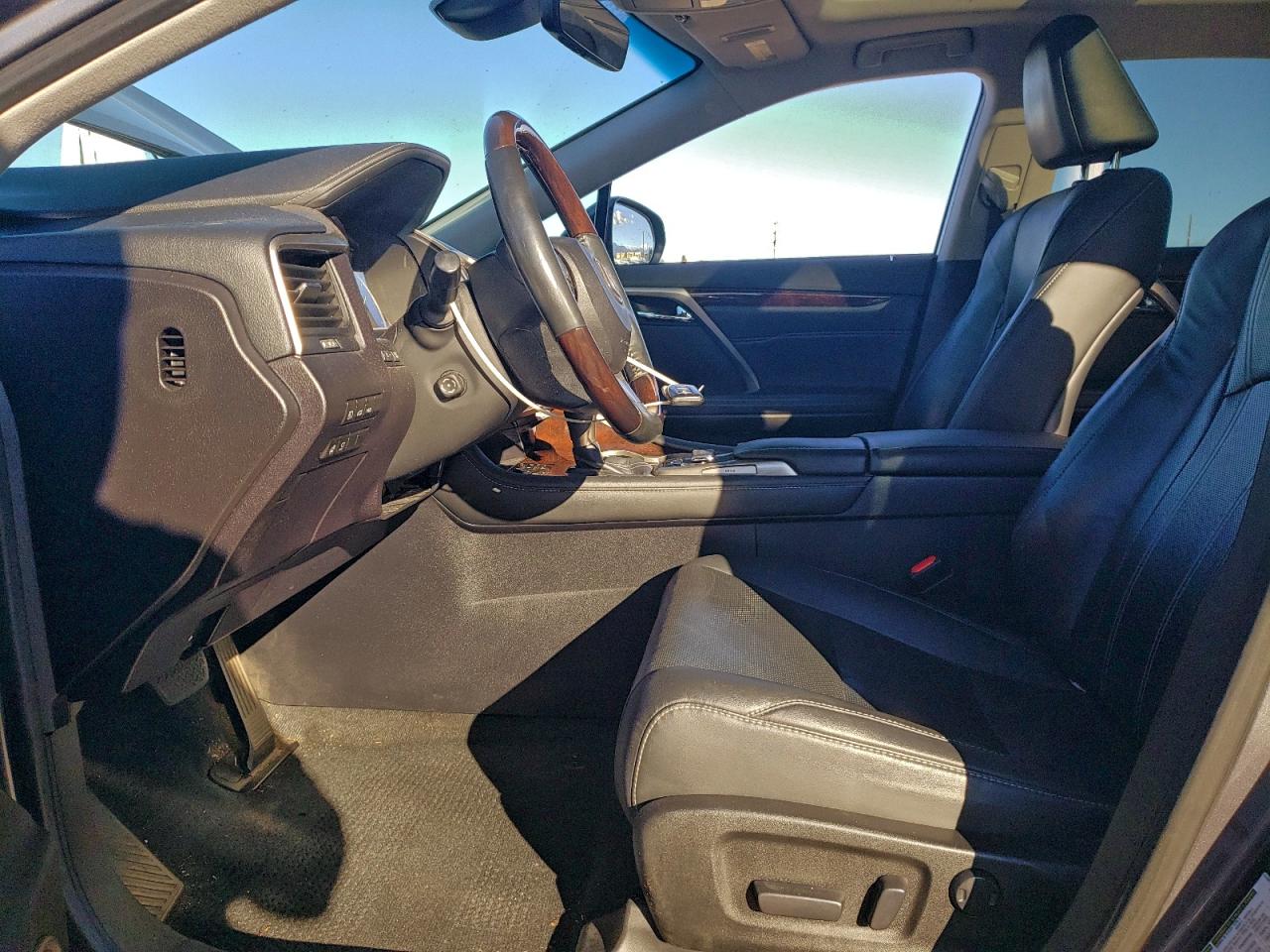 Lexus RX 350 Base Image 3