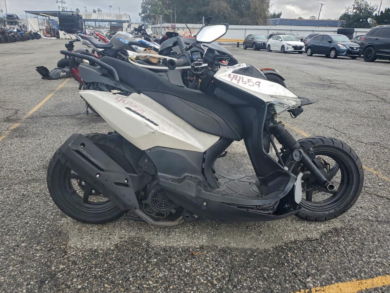 Lancia Motorcycle Image 1