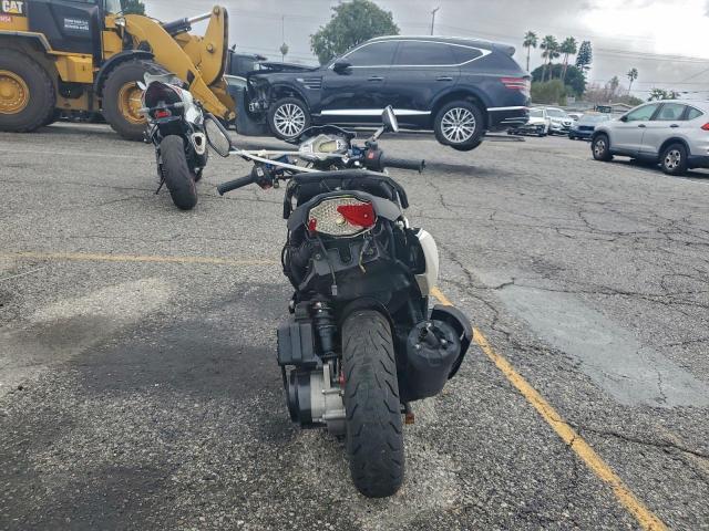 Lancia Motorcycle Image 7