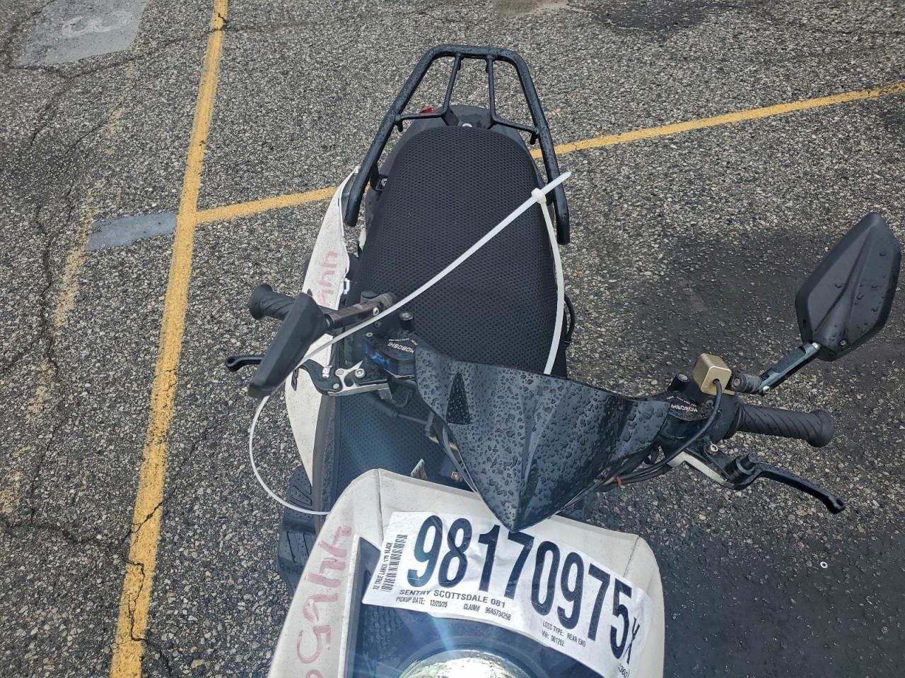 Lancia Motorcycle Image 2