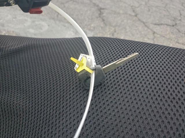 Lancia Motorcycle Image 4