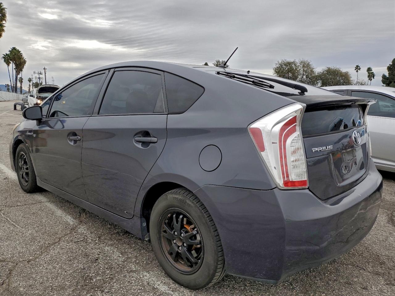 Toyota Prius Image 9