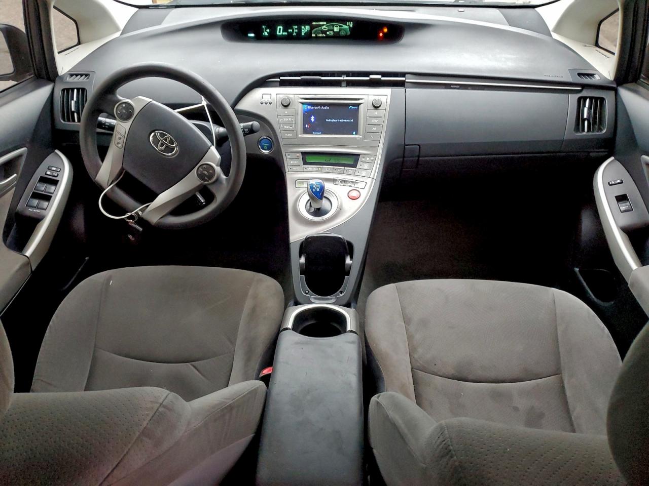 Toyota Prius Image 4