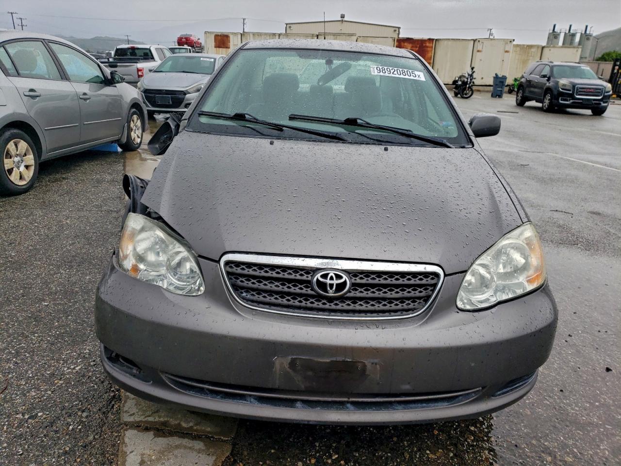 Toyota Corolla Ce Image 11