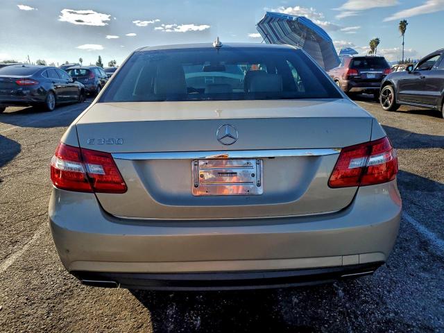 Mercedes-Benz E-Class 350 Image 5