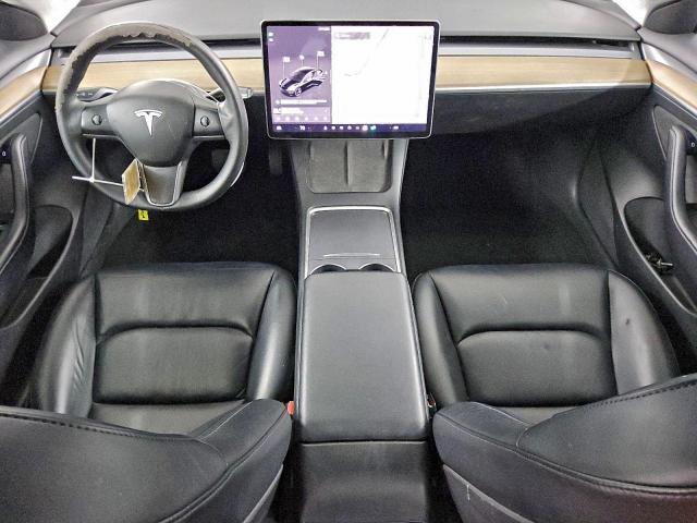 Tesla Model 3 Image 9