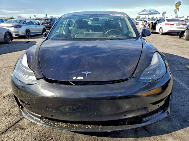 Tesla Model 3 Image 12
