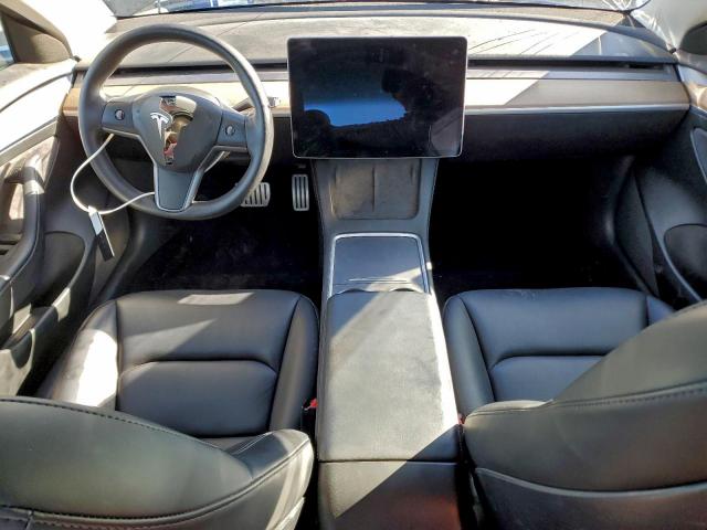 Tesla Model 3 Image 10