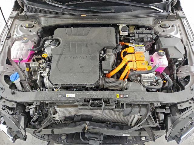 Hyundai ELANTRA Limited Image 13