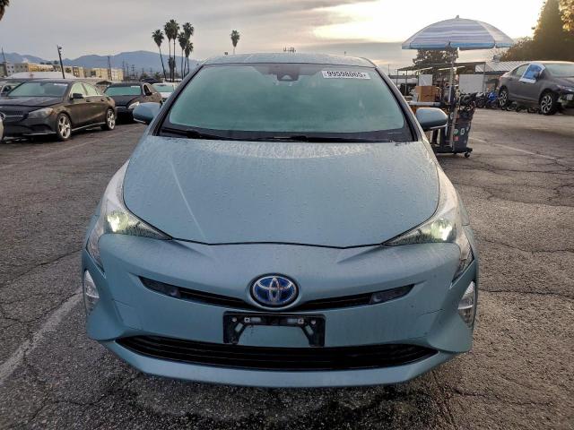 Toyota Prius Image 5