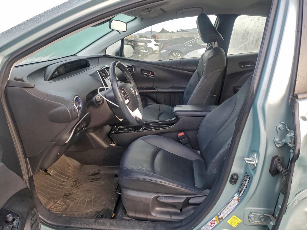 Toyota Prius Image 9