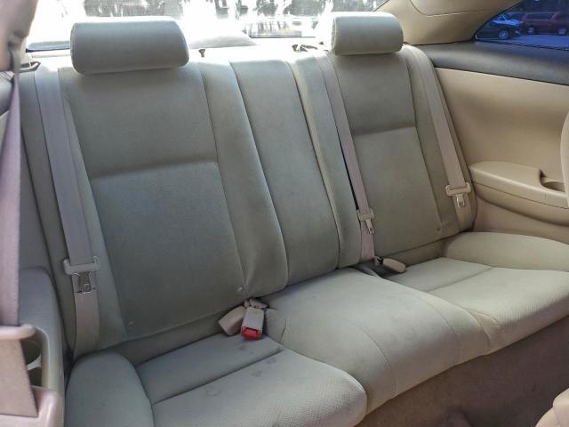 Toyota Camry Se Image 11