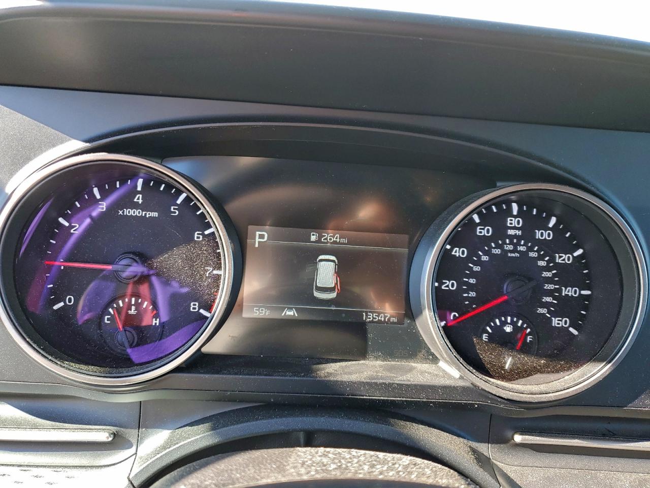 Kia Carnival Lx Image 8