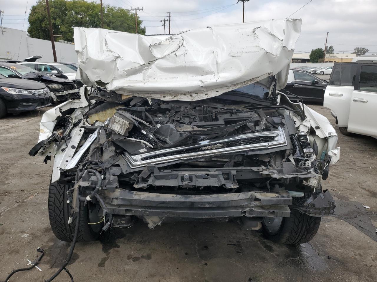 Cadillac Escalade Luxury Image 14