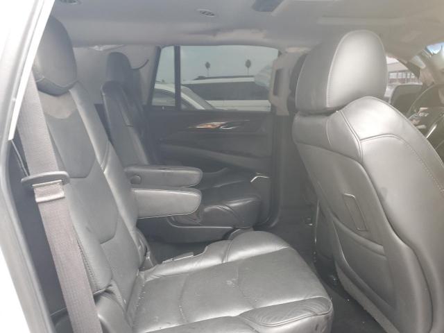 Cadillac Escalade Luxury Image 6