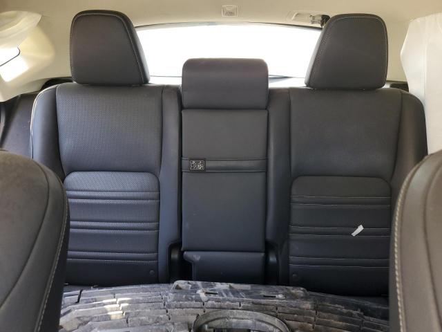 Lexus NX 300 Base Image 9