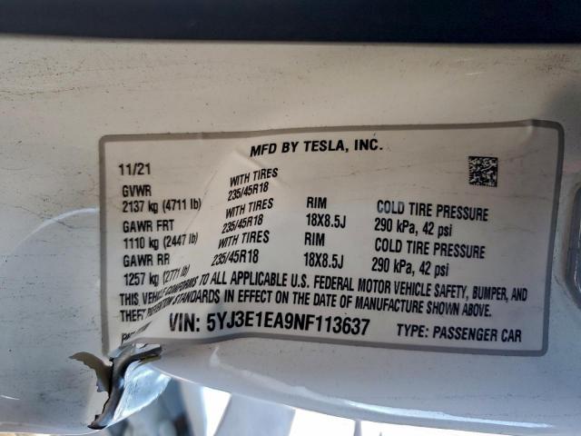 Tesla Model 3 Image 6