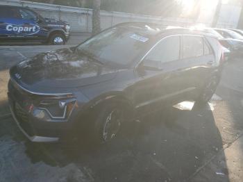  Salvage Kia Niro