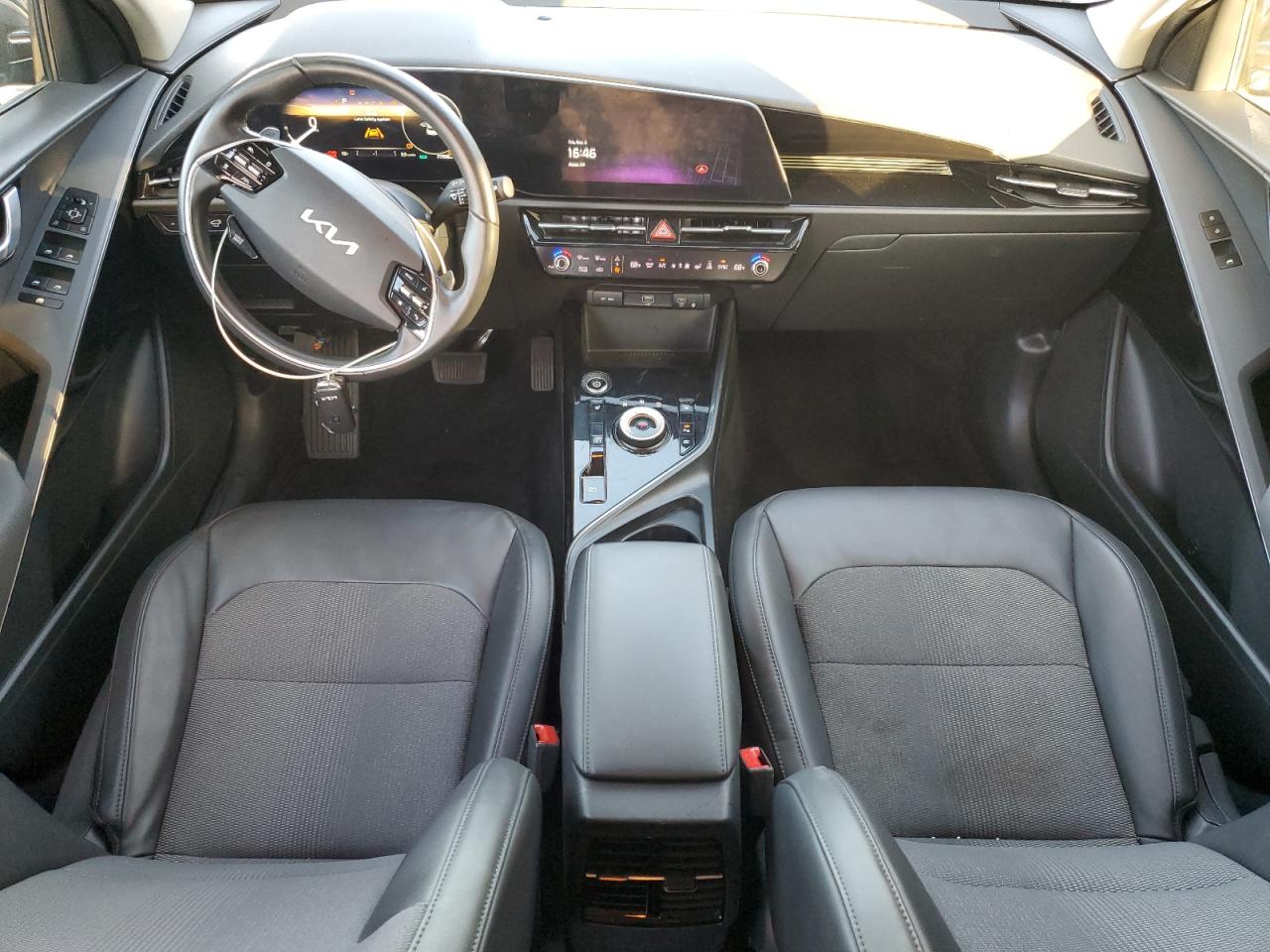 Kia Niro Wind Image 5