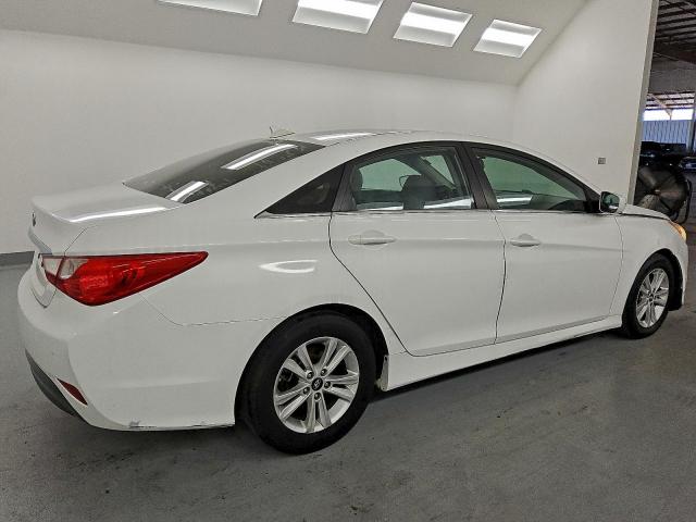 Hyundai SONATA Gls Image 7