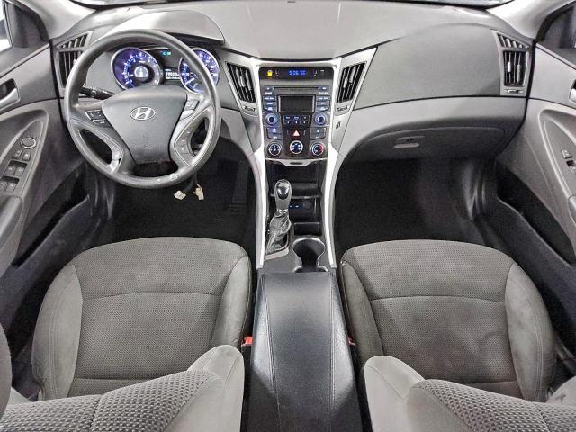 Hyundai SONATA Gls Image 11