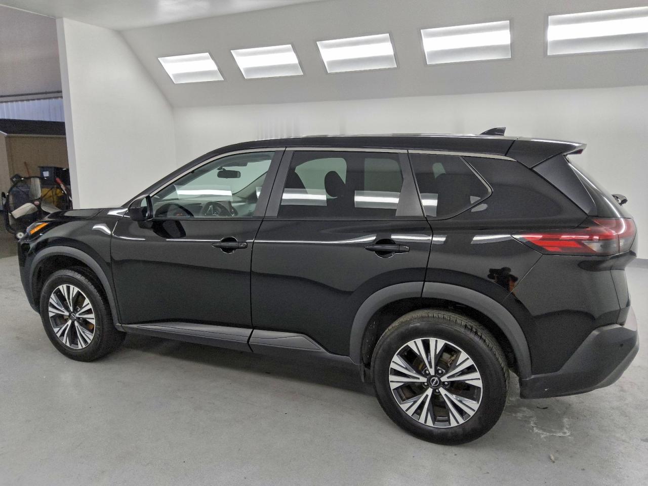 Nissan Rogue Sv Image 3