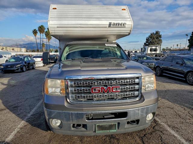 GMC Sierra K2500 Slt Image 7