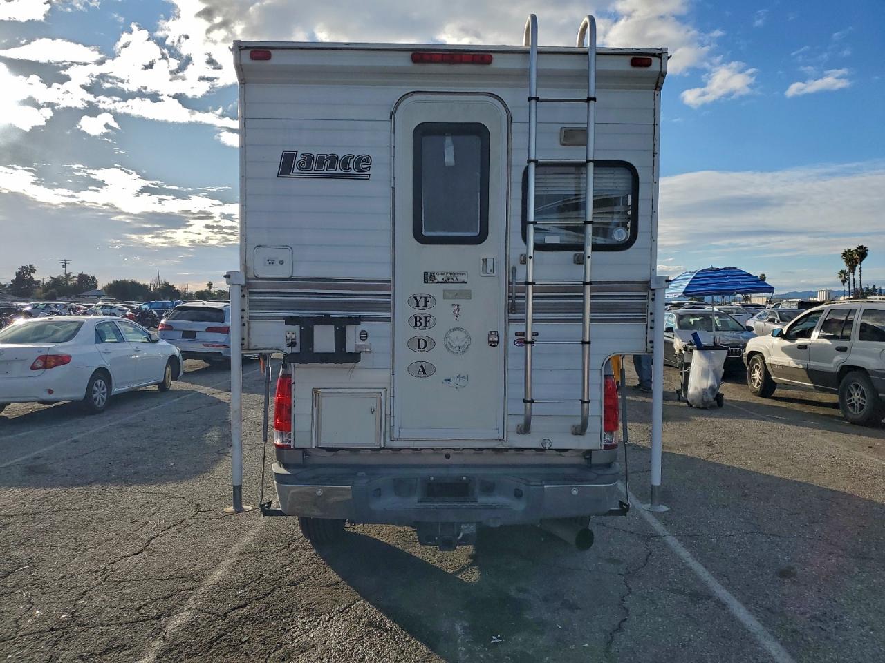 GMC Sierra K2500 Slt Image 10