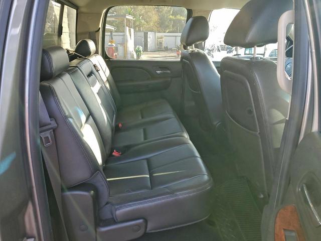 GMC Sierra K2500 Slt Image 11