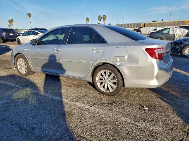 Toyota Camry Hybrid Image 11