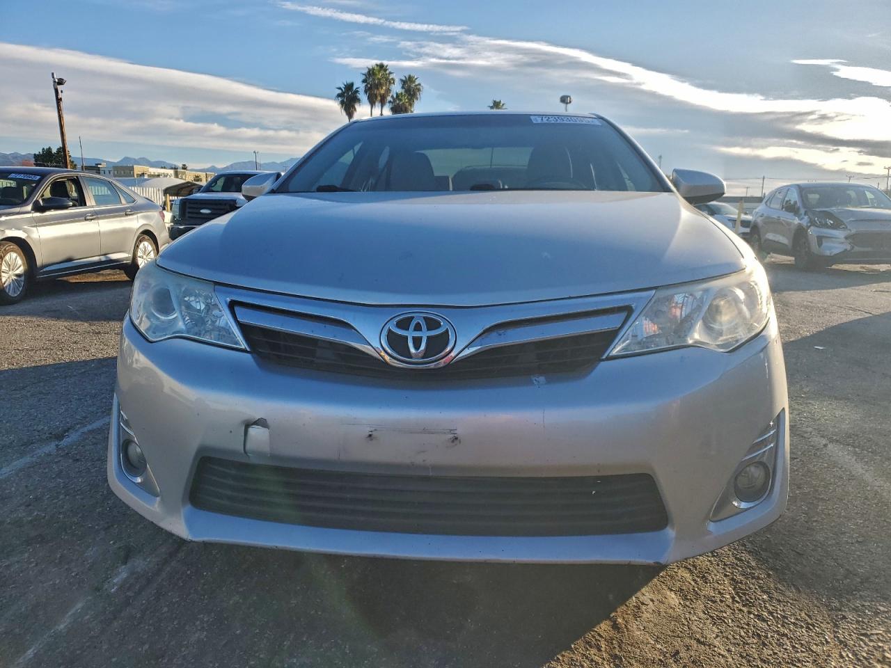 Toyota Camry Hybrid Image 9