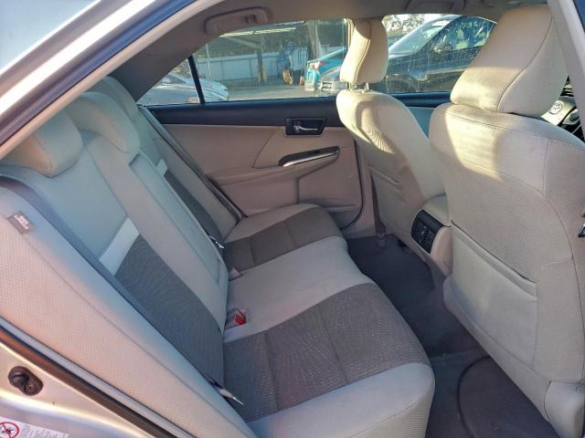 Toyota Camry Hybrid Image 12