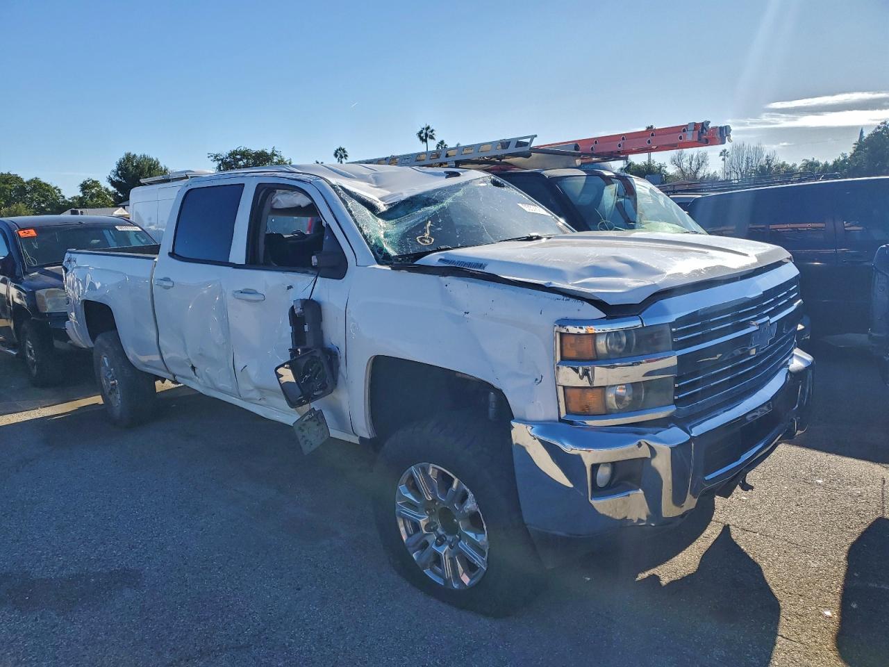 Chevrolet Silverado K2500 Heavy Duty Lt Image 2