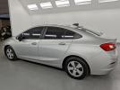 Chevrolet Cruze Ls Image 3