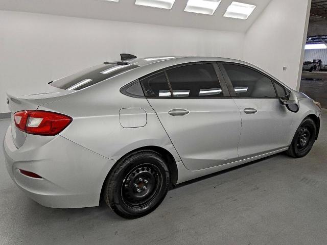 Chevrolet Cruze Ls Image 11