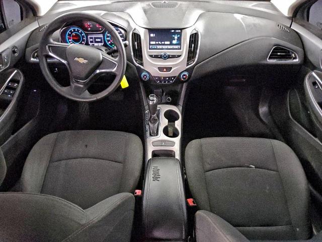 Chevrolet Cruze Ls Image 12