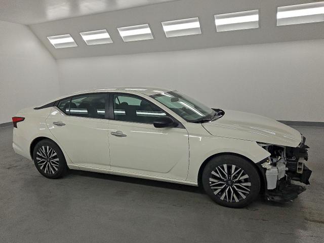 Nissan Altima Sv Image 6