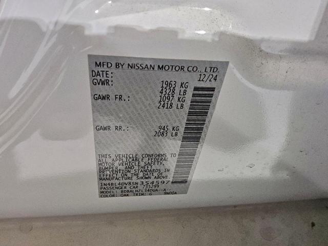 Nissan Altima Sv Image 10