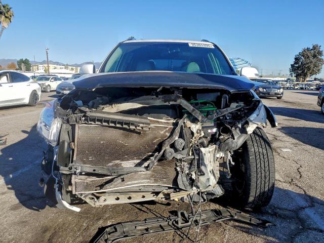 Toyota RAV4 Limited Image 12